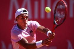 NG SPORTS-包含纳达尔回归赛场，惊险取胜首场状态亮眼，巴塞罗那观众沸腾！的词条