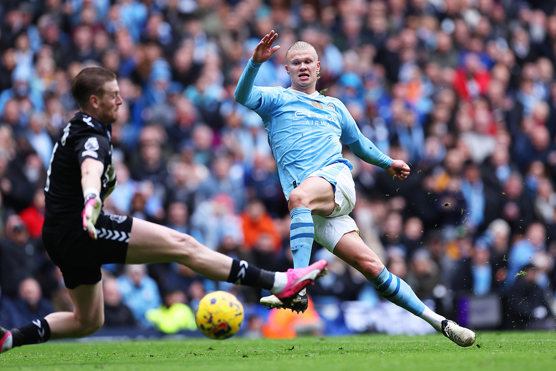 哈兰德在FPX比赛中高光表现，大胜引发热议！的简单介绍